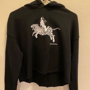 Women’s cropped hoodie